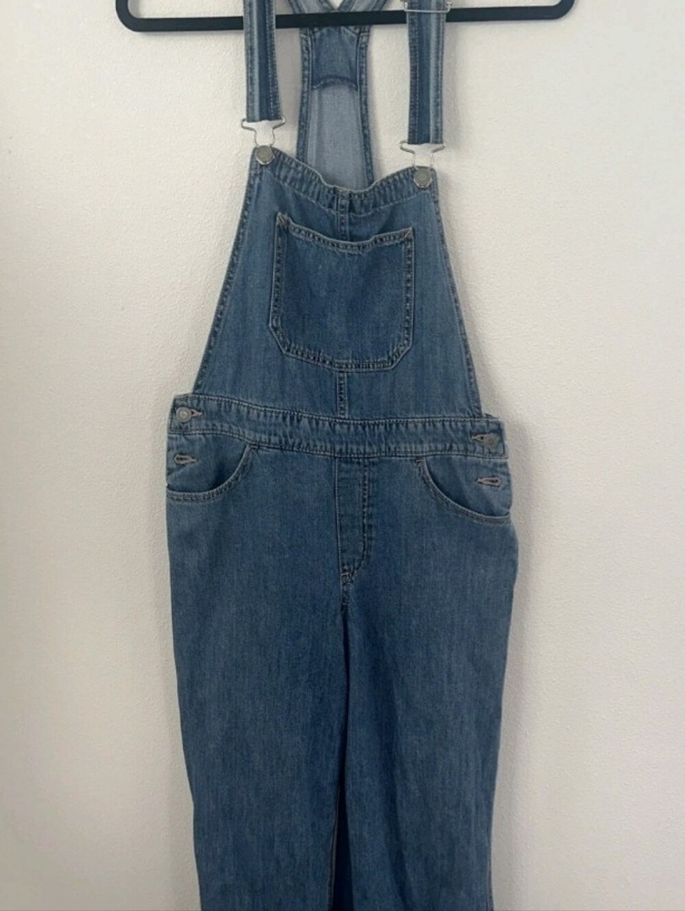 The Hollister High Rise Vintage Overall Denim Straight Leg in size M